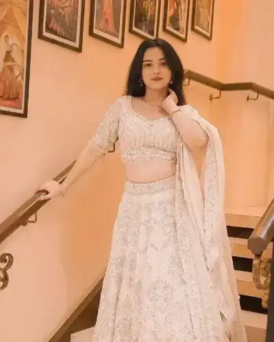 Escort Service In Sikandrabad